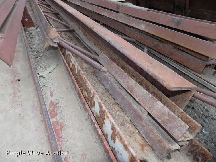 image for item DO9348 Steel trusses