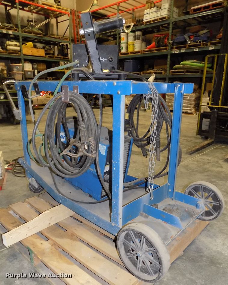 image for item DO9356 Miller XMT300 CC/CV inverter arc welder