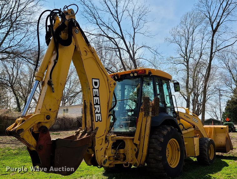 image for item EL9802 2007 John Deere 710G  backhoe