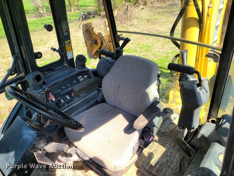 image for item EL9802 2007 John Deere 710G  backhoe