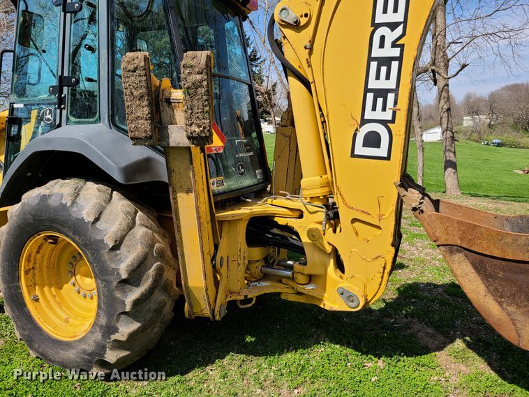 image for item EL9802 2007 John Deere 710G  backhoe