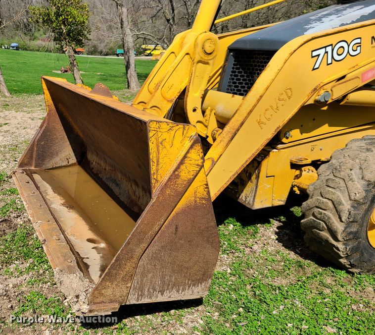 image for item EL9802 2007 John Deere 710G  backhoe