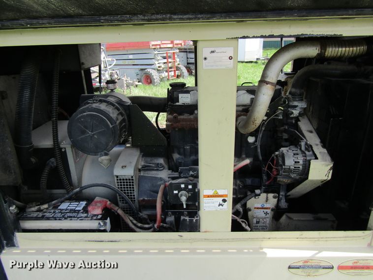 image for item FD9414 2008 Ingersoll Rand G40 generator