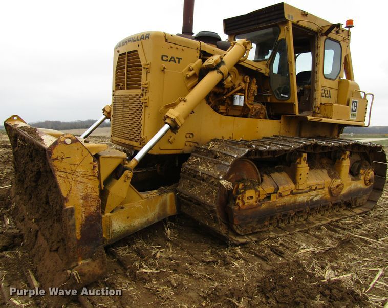image for item FD9417 1976 Caterpillar D9H  crawler dozer