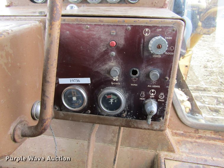 image for item FD9417 1976 Caterpillar D9H  crawler dozer