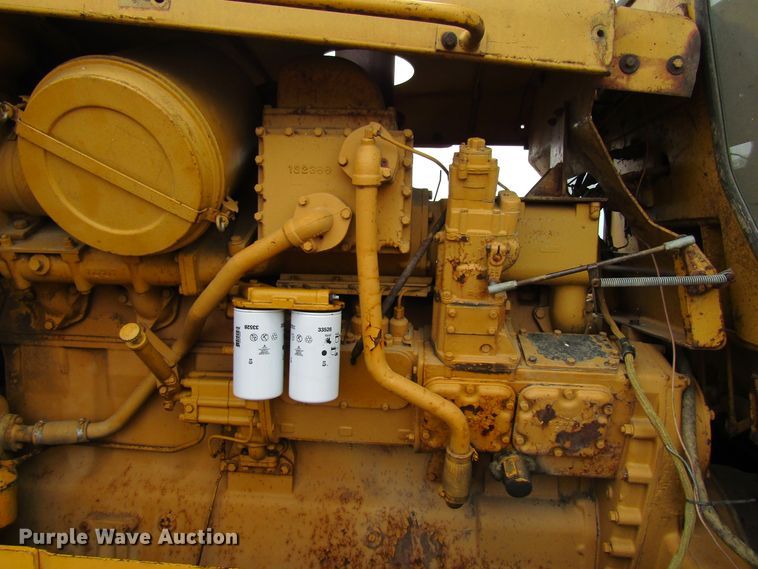 image for item FD9417 1976 Caterpillar D9H  crawler dozer