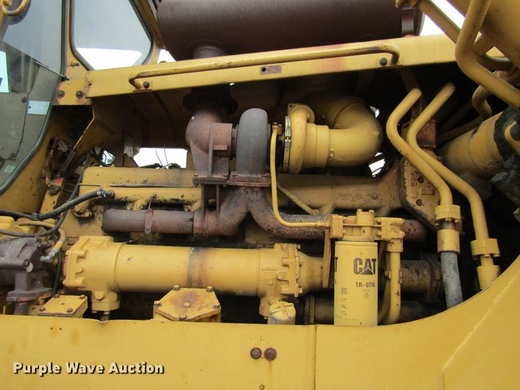 image for item FD9417 1976 Caterpillar D9H  crawler dozer