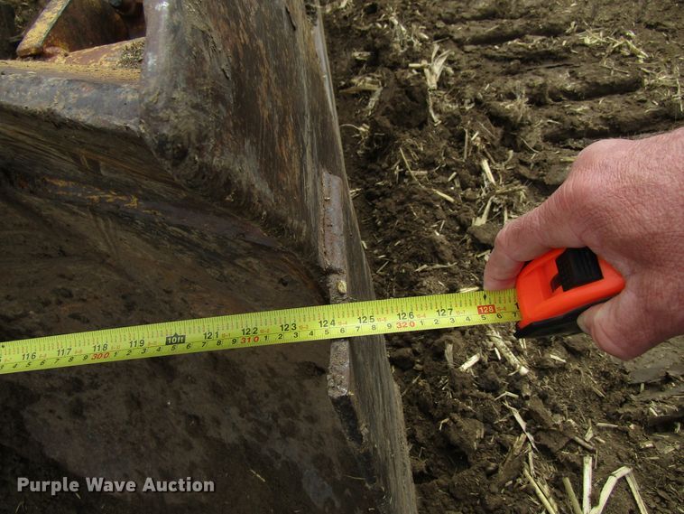 image for item FD9418 1986 Caterpillar D6H  crawler dozer