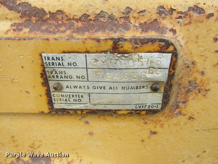 image for item FD9418 1986 Caterpillar D6H  crawler dozer