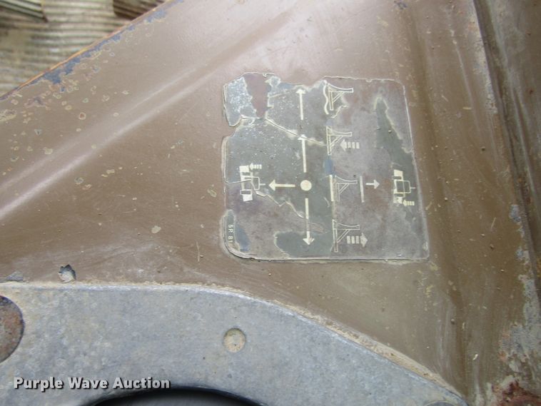 image for item FD9418 1986 Caterpillar D6H  crawler dozer