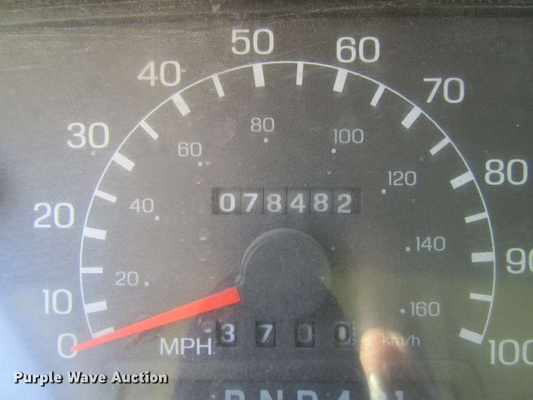 image for item FD9423 2006 Ford F750 Super Duty water truck