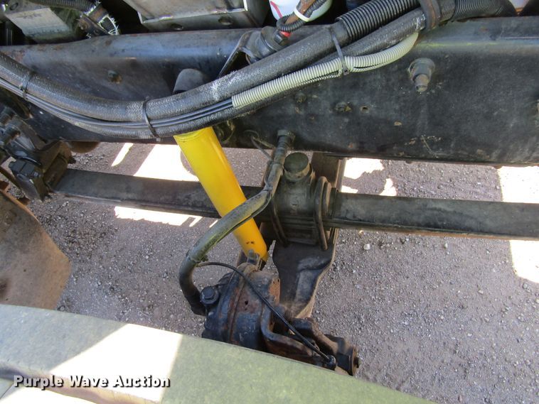 image for item FD9424 2004 Mack CH613 semi truck