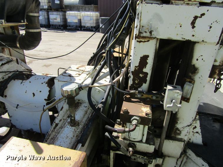 image for item FD9425 2002 Boart Longyear PC390S pavement grinder