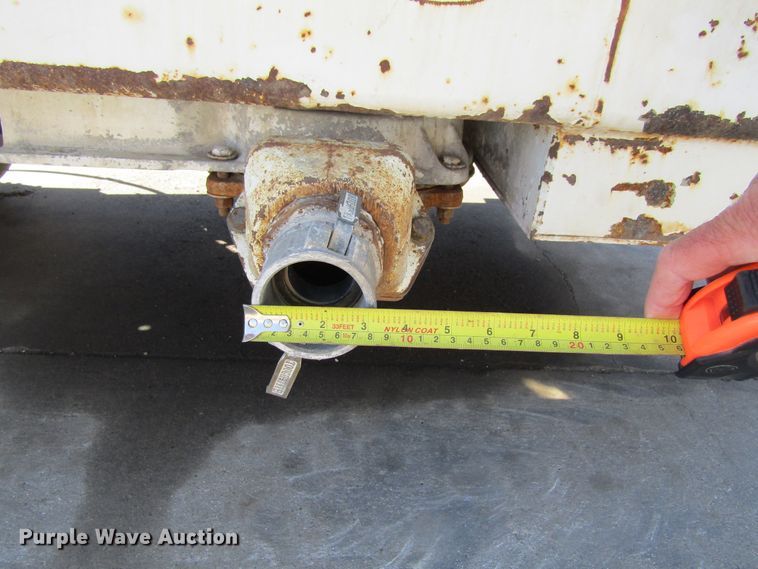 image for item FD9425 2002 Boart Longyear PC390S pavement grinder