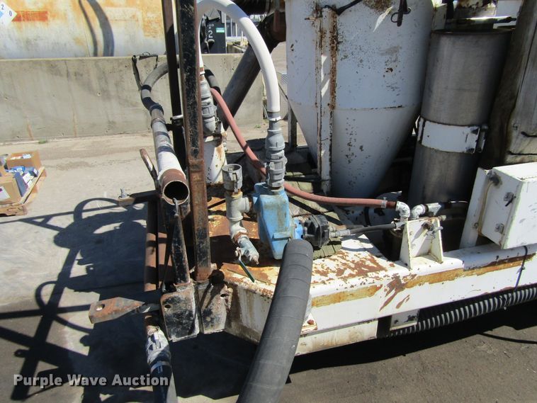 image for item FD9425 2002 Boart Longyear PC390S pavement grinder