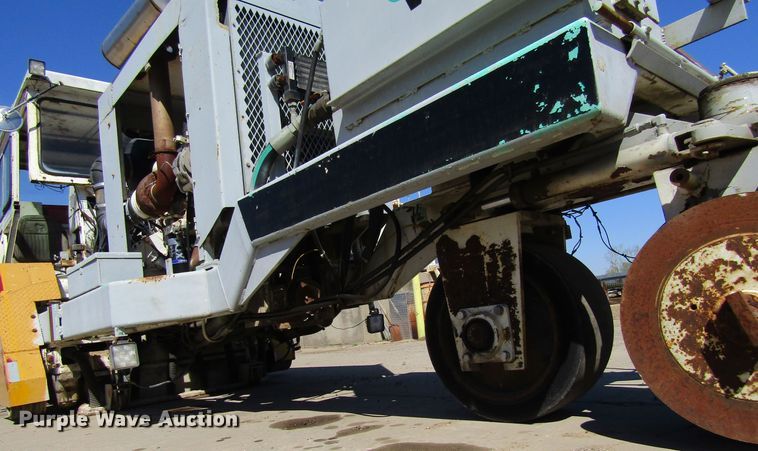 image for item FD9425 2002 Boart Longyear PC390S pavement grinder