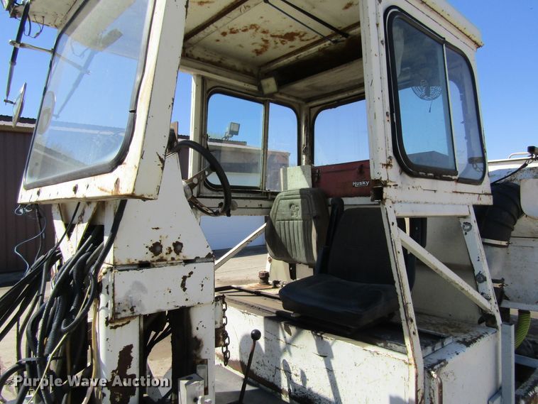 image for item FD9425 2002 Boart Longyear PC390S pavement grinder