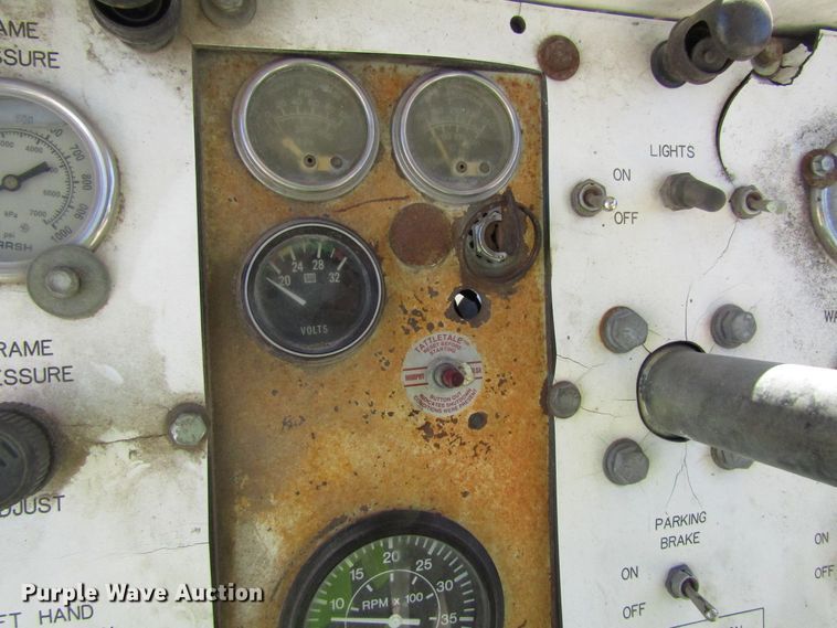 image for item FD9425 2002 Boart Longyear PC390S pavement grinder