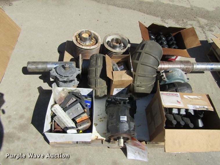 image for item FD9425 2002 Boart Longyear PC390S pavement grinder