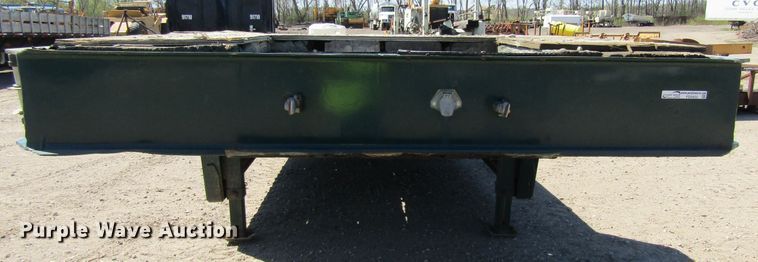 image for item FD9426 1976 LKI equipment trailer