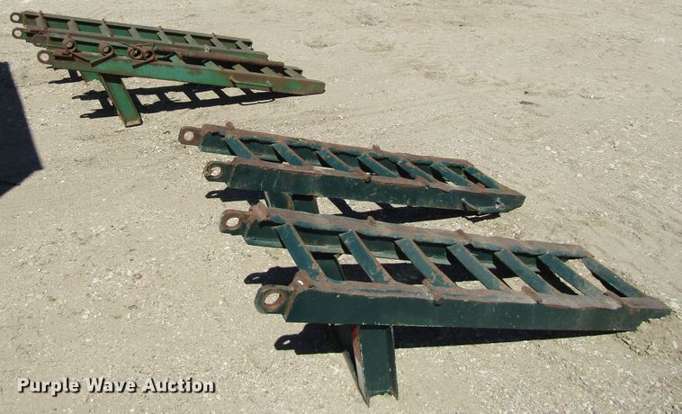 image for item FD9426 1976 LKI equipment trailer