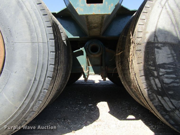 image for item FD9426 1976 LKI equipment trailer