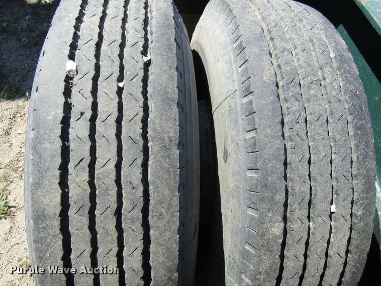 image for item FD9426 1976 LKI equipment trailer