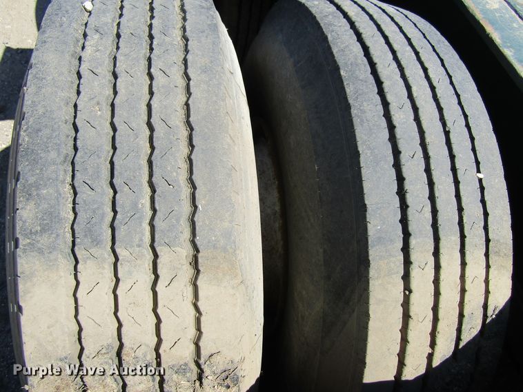 image for item FD9426 1976 LKI equipment trailer