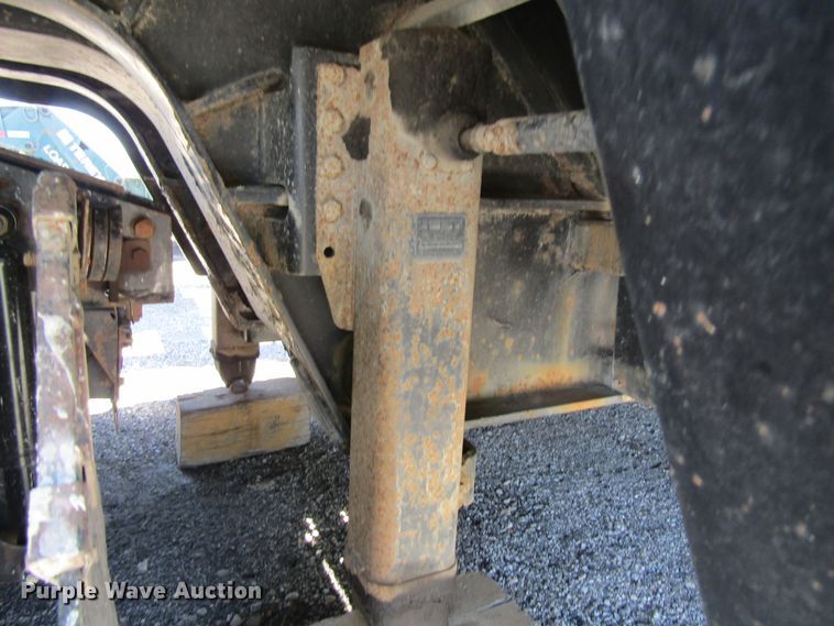 image for item FD9429 2004 Landoll 317 equipment trailer