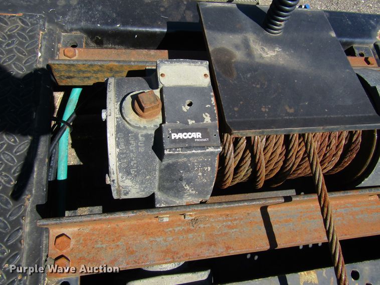 image for item FD9429 2004 Landoll 317 equipment trailer