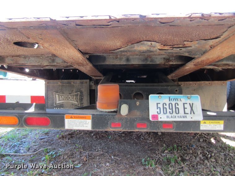image for item FD9429 2004 Landoll 317 equipment trailer