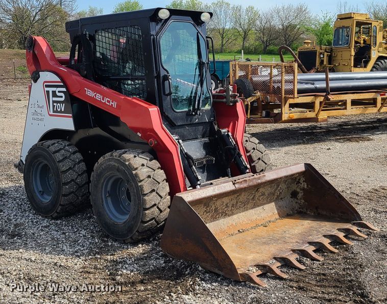 image for item FX9502 Takeuchi TS70V  skid steer loader