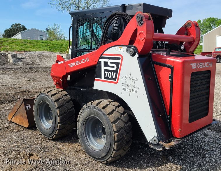 image for item FX9502 Takeuchi TS70V  skid steer loader