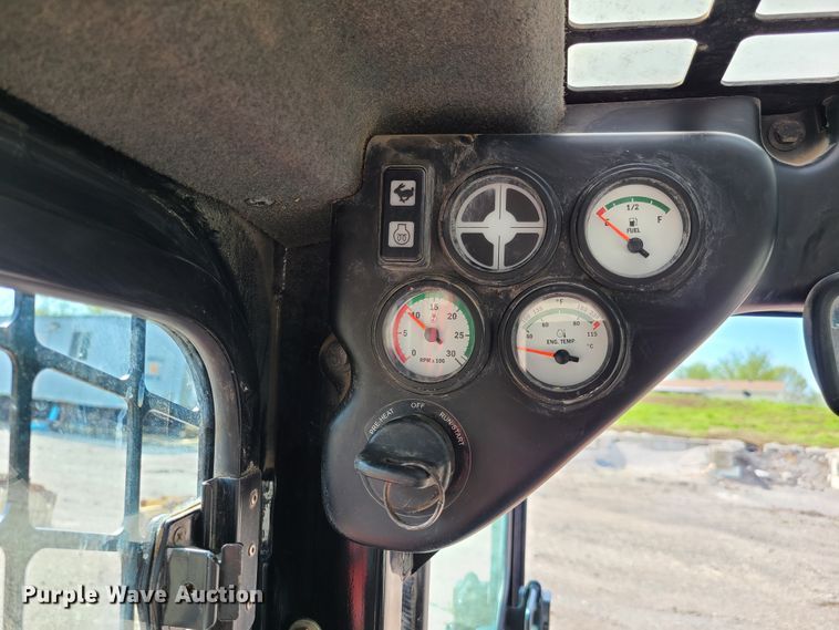 image for item FX9502 Takeuchi TS70V  skid steer loader