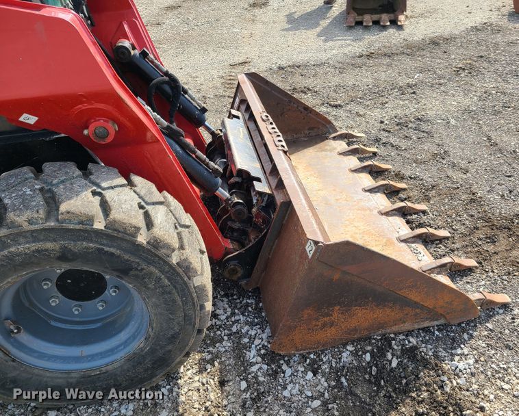 image for item FX9502 Takeuchi TS70V  skid steer loader