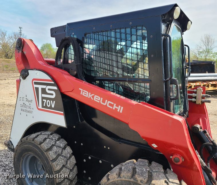 image for item FX9502 Takeuchi TS70V  skid steer loader