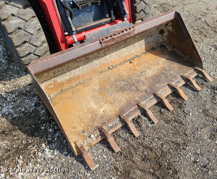 image for item FX9502 Takeuchi TS70V  skid steer loader