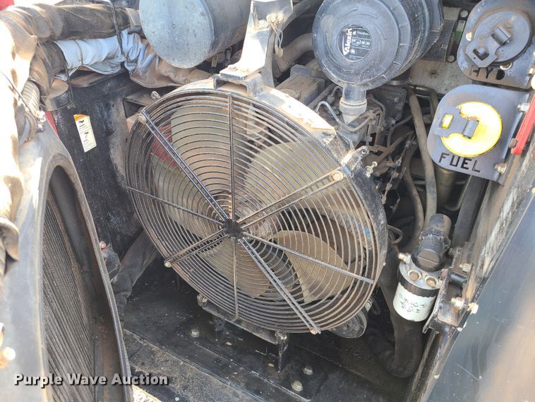 image for item FX9502 Takeuchi TS70V  skid steer loader