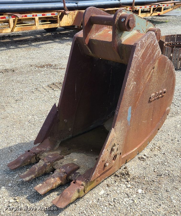 image for item FX9503 Esco 255 32"W excavator bucket