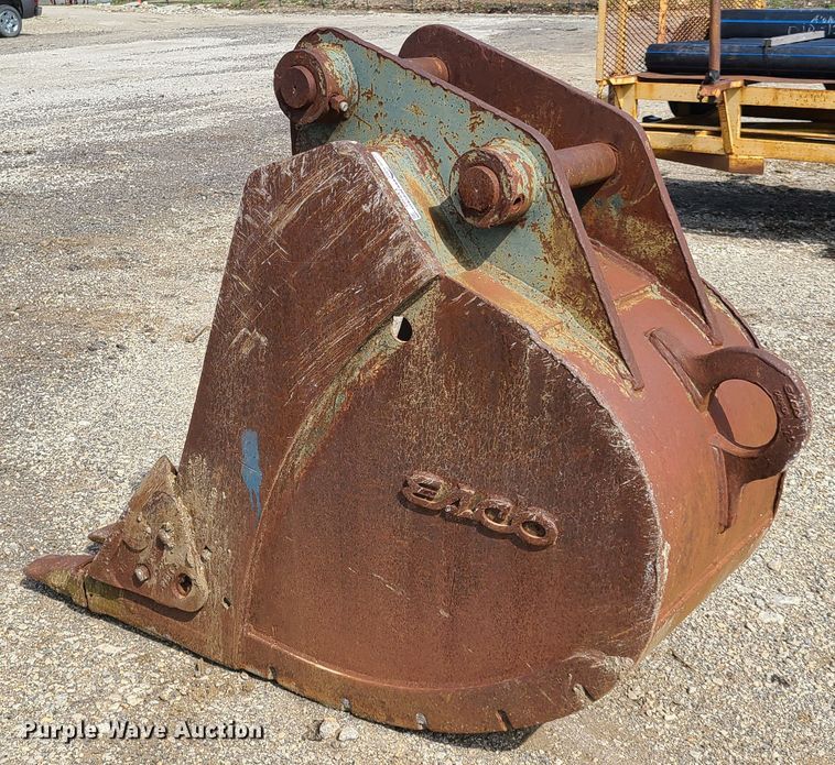 image for item FX9503 Esco 255 32"W excavator bucket