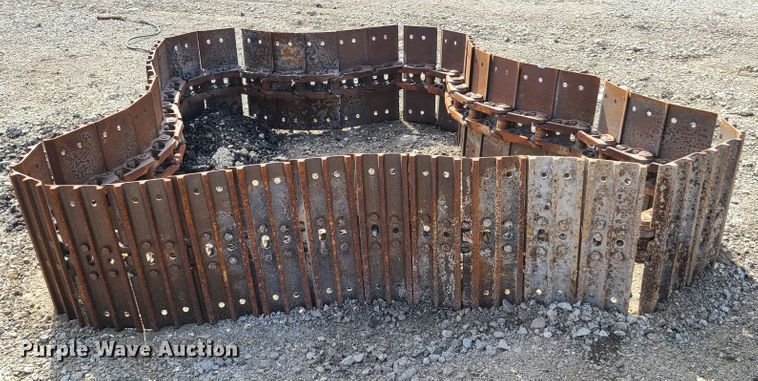 image for item FX9505 Kubota KXO80 excavator tracks