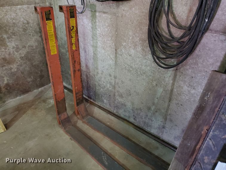 image for item GB9961 1993 Case 580 Super K  backhoe