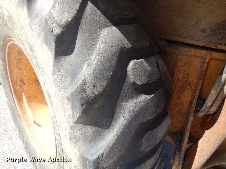 image for item GB9961 1993 Case 580 Super K  backhoe