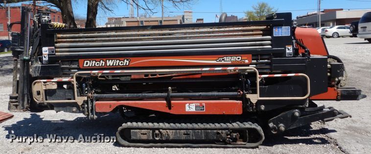image for item GB9962 2012 Ditch Witch JT1220 Mach 1 directional boring unit