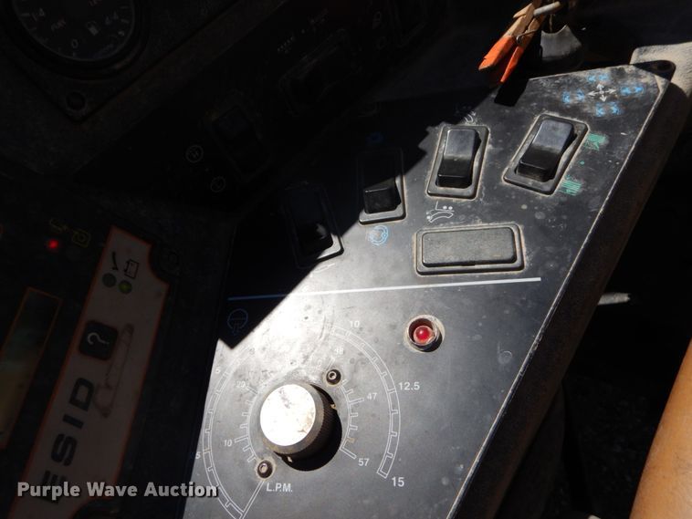 image for item GB9962 2012 Ditch Witch JT1220 Mach 1 directional boring unit