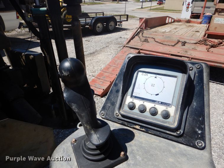 image for item GB9962 2012 Ditch Witch JT1220 Mach 1 directional boring unit