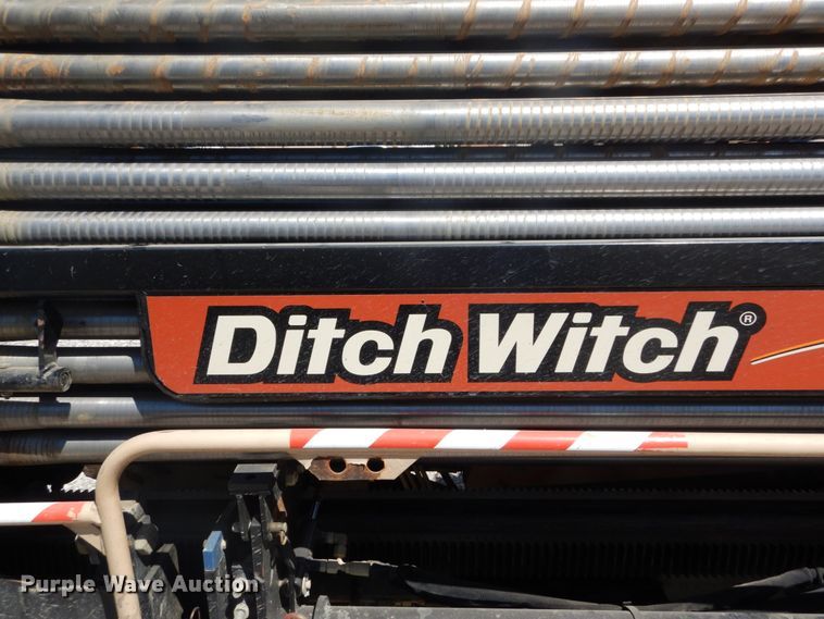 image for item GB9962 2012 Ditch Witch JT1220 Mach 1 directional boring unit