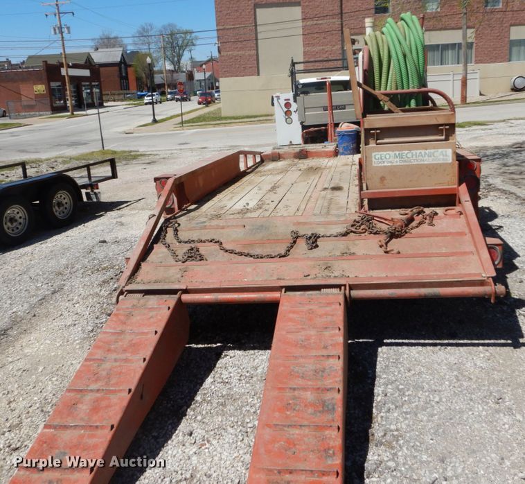 image for item GB9962 2012 Ditch Witch JT1220 Mach 1 directional boring unit