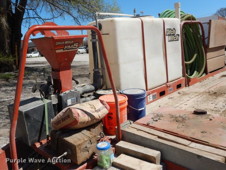 image for item GB9962 2012 Ditch Witch JT1220 Mach 1 directional boring unit