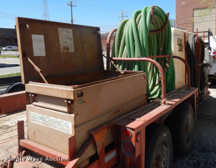 image for item GB9962 2012 Ditch Witch JT1220 Mach 1 directional boring unit